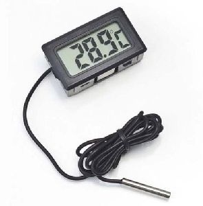 lcd digital thermometer
