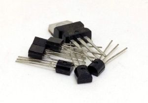 Electronic Transistors