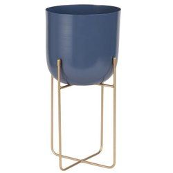 Metal Planter with Stand