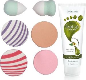 Oriflame Sweden Feet Up Comfort Foot Cream with Puff Sponge Combo