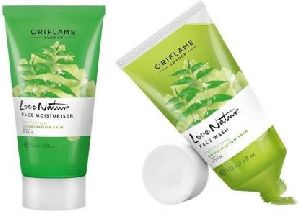 Oriflame Sweden Love Nature Face Wash and Moisturiser Combo