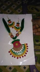 Handicraft Necklace Set
