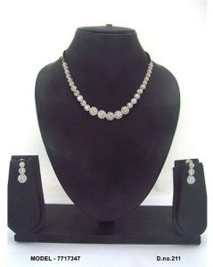 Golden American Diamond Necklace Set