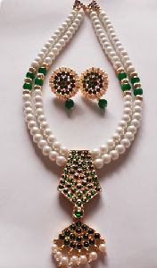Pearl Kemp Jewellery