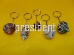 Shell Gold Keychain