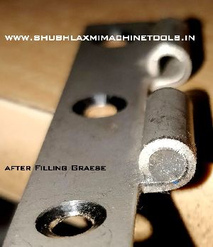 Hinges Grease Filling Machine