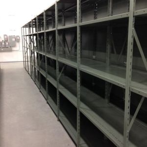 Warehouse storage rack