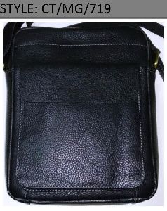 CT/MG/719 Leather Messenger Bags