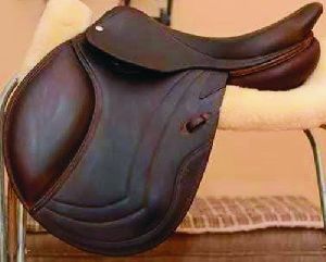 Jumping leather saddle