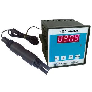 pH Controller with Electrode