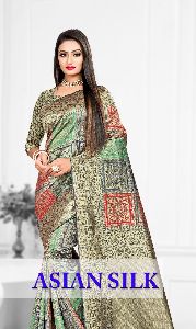 Ami Varsha Fashion Women Top Dyed Saree With Blouse Piece