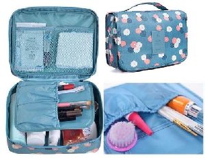 Cosmetic Makeup Toiletry Case