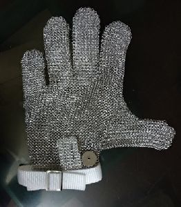Metal Chain Gloves