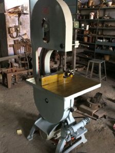 WOOD BAND SAW MACHINE