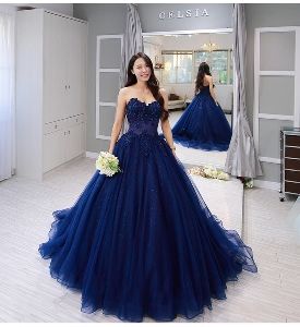 Trendy Gown
