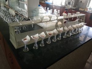 LAB Glass ware PP Stands