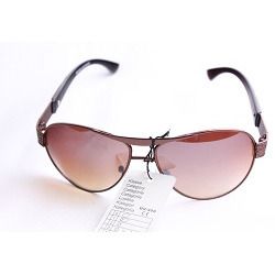 Plastic Fashionable Sunglasses