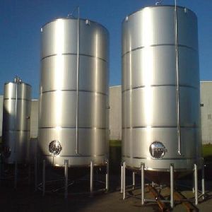 White Stainless Steel Storage Tank