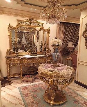 Wooden Console Table With Mirror