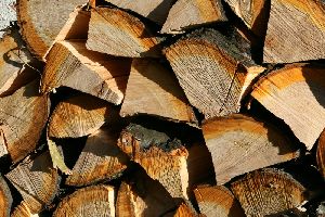 Heat Treated Seasoned Pine Wood