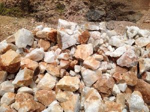 - Medium Grade Quartz Lumps 01