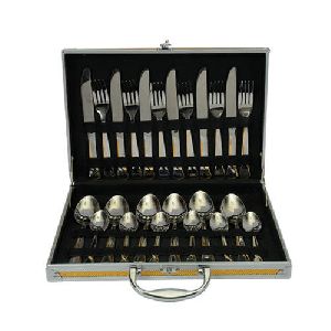 Cutlery Box Set