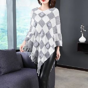 Ladies Woolen Poncho