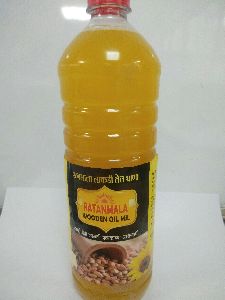 Cold Pressed Groundnut Oil