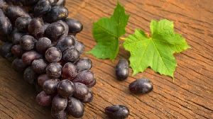 Fresh Black Grapes