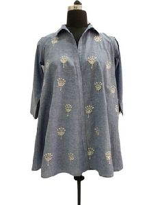 custom women embroidery shirt