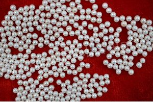 5 MM ROUND SHAPE WHITE COLOR FRESHWATER LOOSE PEARL