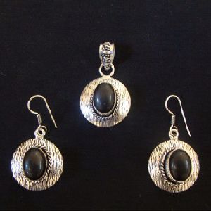 German Silver and Onyx Pendant set