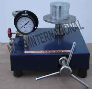 Dead Weight Pressure Gauge Tester