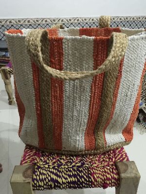 Handwoven Jute Carpets & Bags