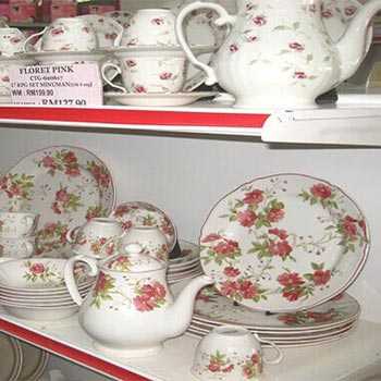 Crockery Racks