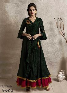 Women Long Kurti Green color Silk