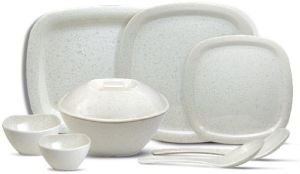 round dinner set