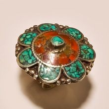 Unique Tibet Turquoise With Coral