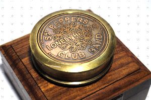 Antique Brass Collectible Compass