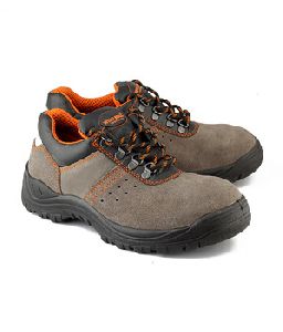 Wildbull Sumo Leather Safety Shoe