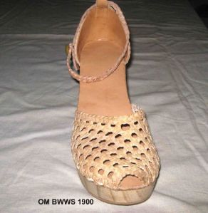 ladies wedge shoe