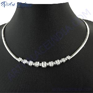 Latest Design Cubic Zirconia Gemstone Silver Necklace, 925 Sterling Silver Jewelry