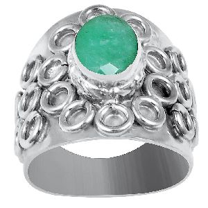 Quality Jewelry White Gold Plated 1.85 Carat Genuine Oval Cut Emerald Ring