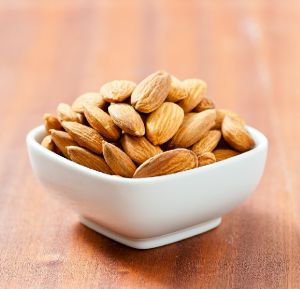 Natural Almond Kernels