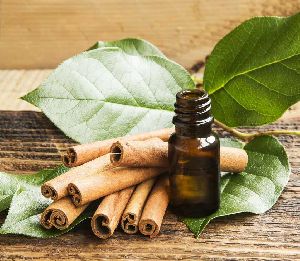 Cinnamon Leaf Essential Oil