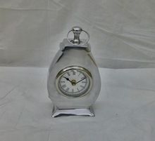 Latest Design Aluminum Table clock