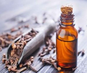 Clove Leaf Oil