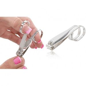 INNOVATIVE NAIL CUTTER Grip Nail