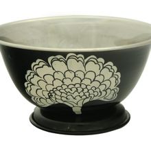 metal bowl decor