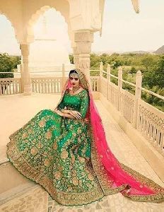 PAKISTANI STYLE LEHENGA